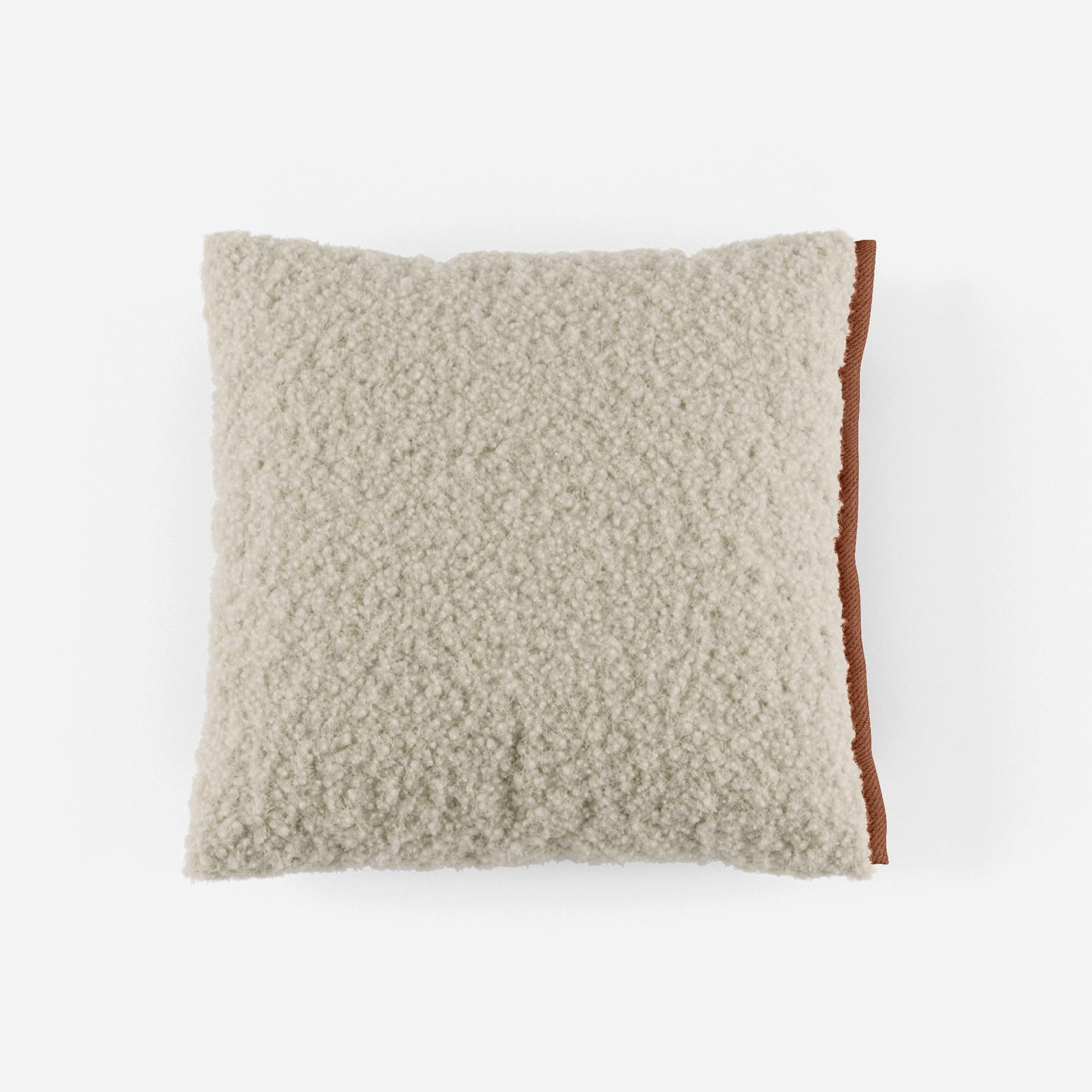 Scatter Cushions Cream Fleece