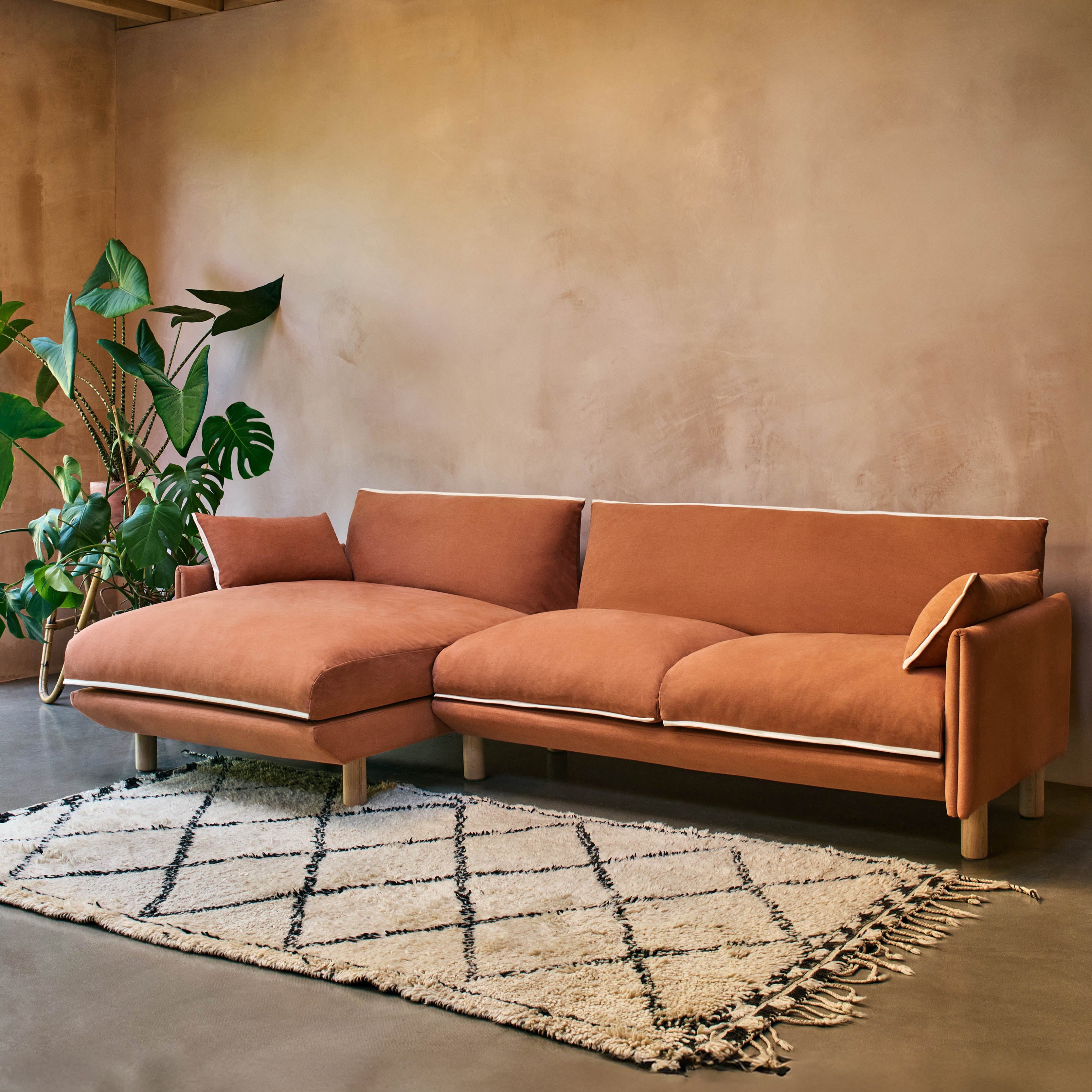 Cozy 4 Seater LH Chaise Sofa | Henna Cotton