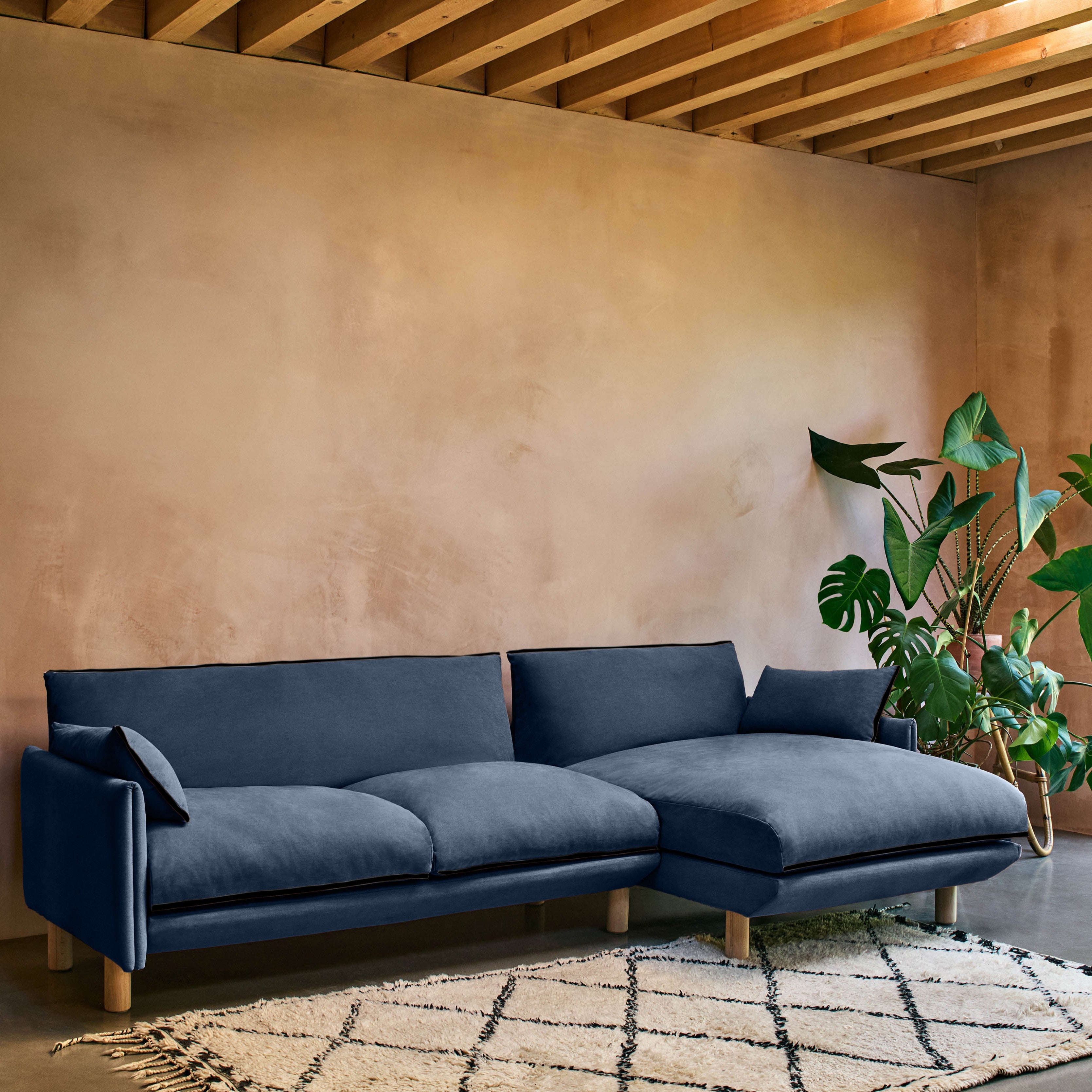 Cozy 4 Seater RH Chaise Sofa | Midnight Blue Velvet