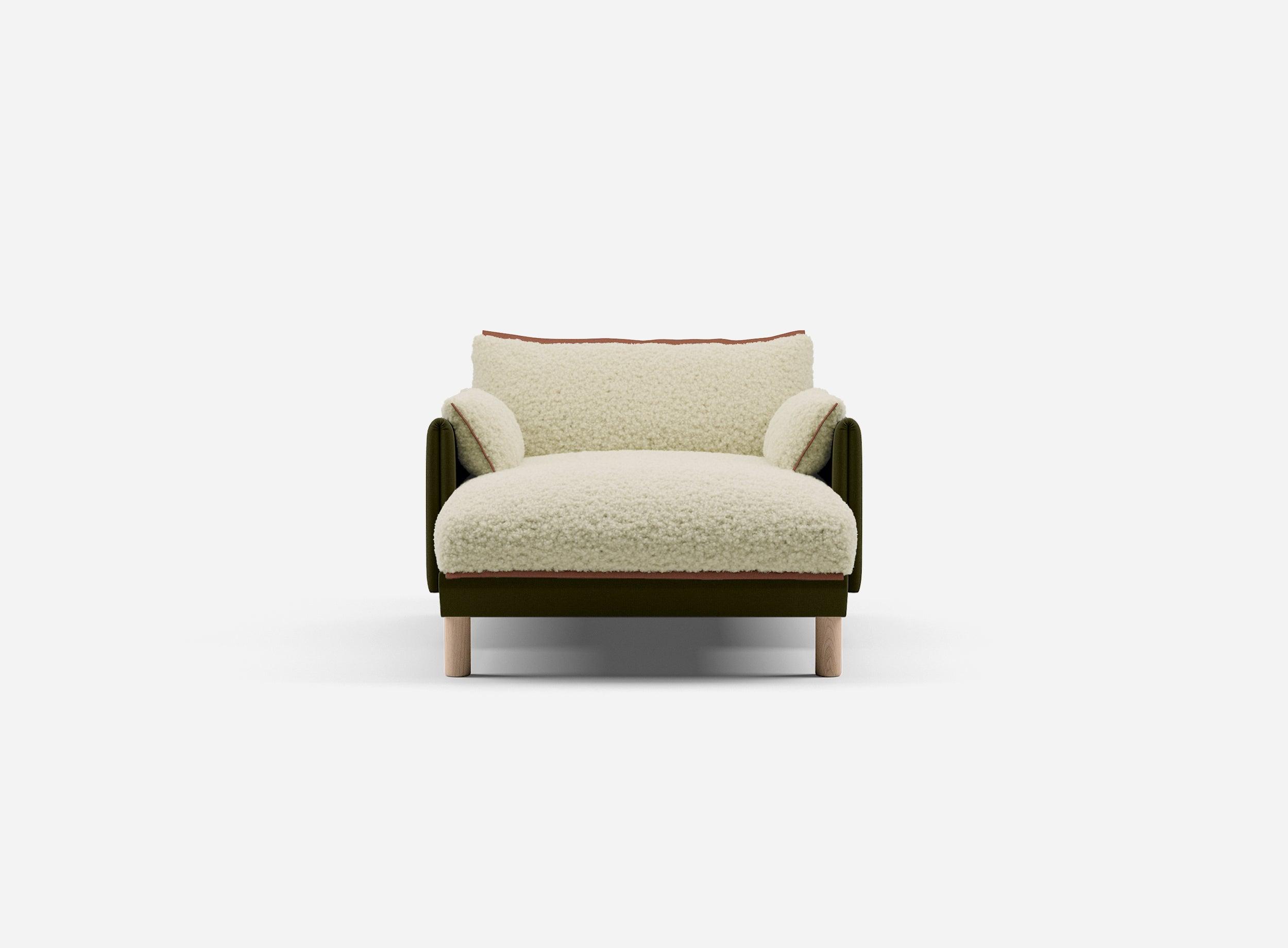 1.5 Seater Chaise Sofa | Cotton Meadow - Cozmo @ Cream Fleece Jacket | Brick Trim